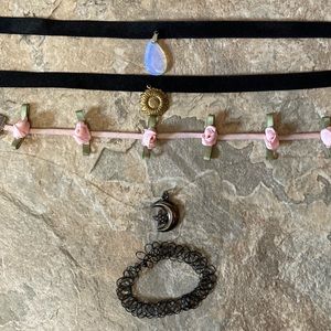 Choker Bundle